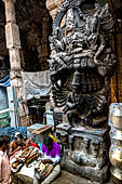 The great Chola temples of Tamil Nadu - the Sri Meenakshi-Sundareshwarar Temple of Madurai. the Pudu-mandapam occupied by brass merchants and tailors  